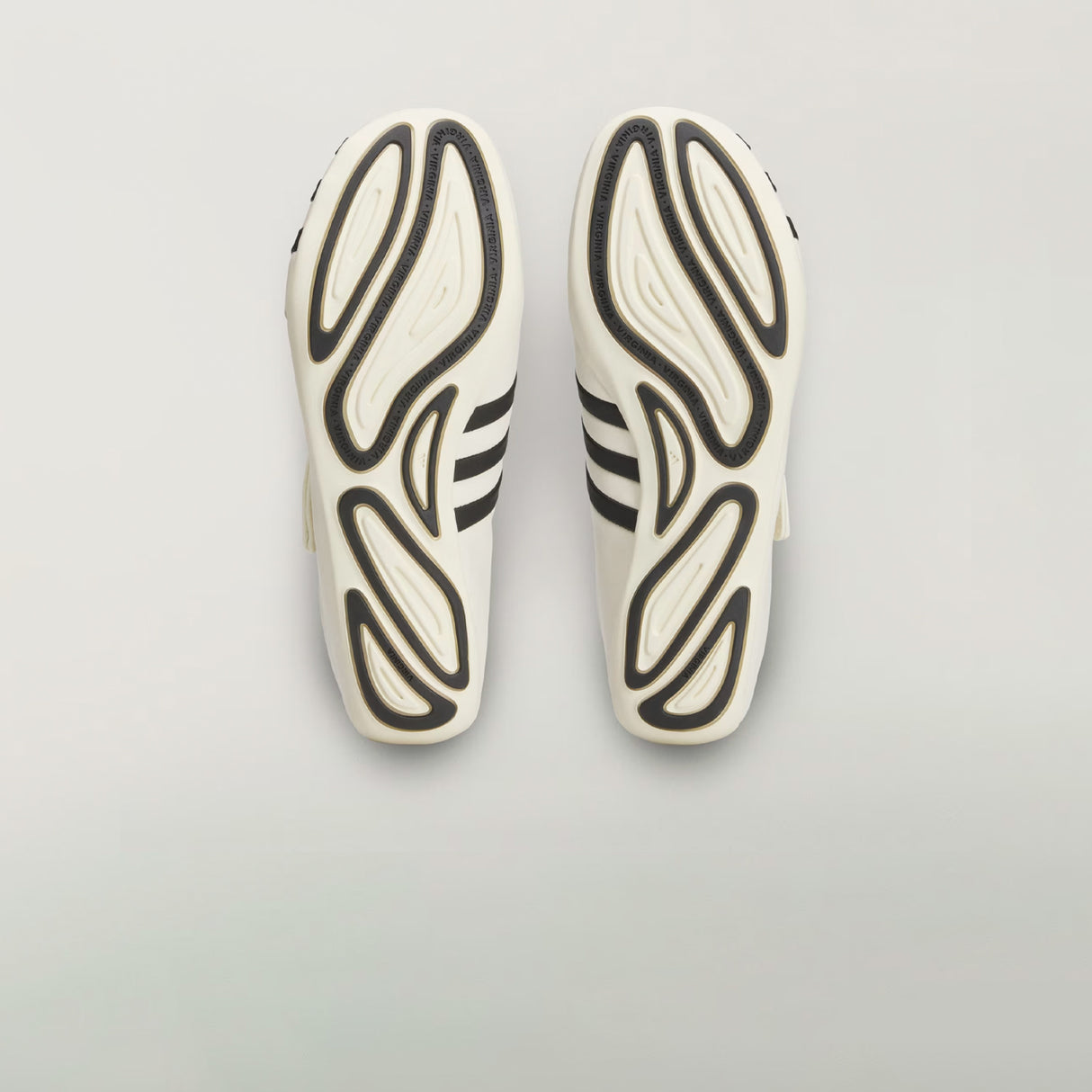 Adidas VIRGINIA VARIO FLAT EARTHER BY PHARRELL, Chalk White/Core Black/Chalk White