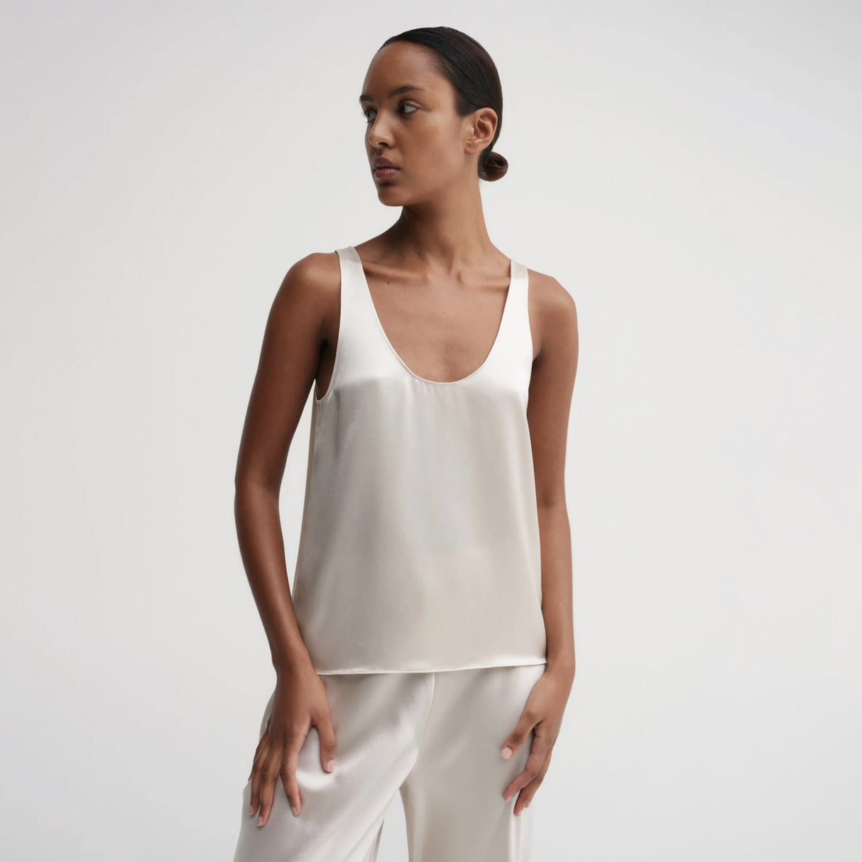 Almada Label ROMY SATIN TANK TOP, Pearl