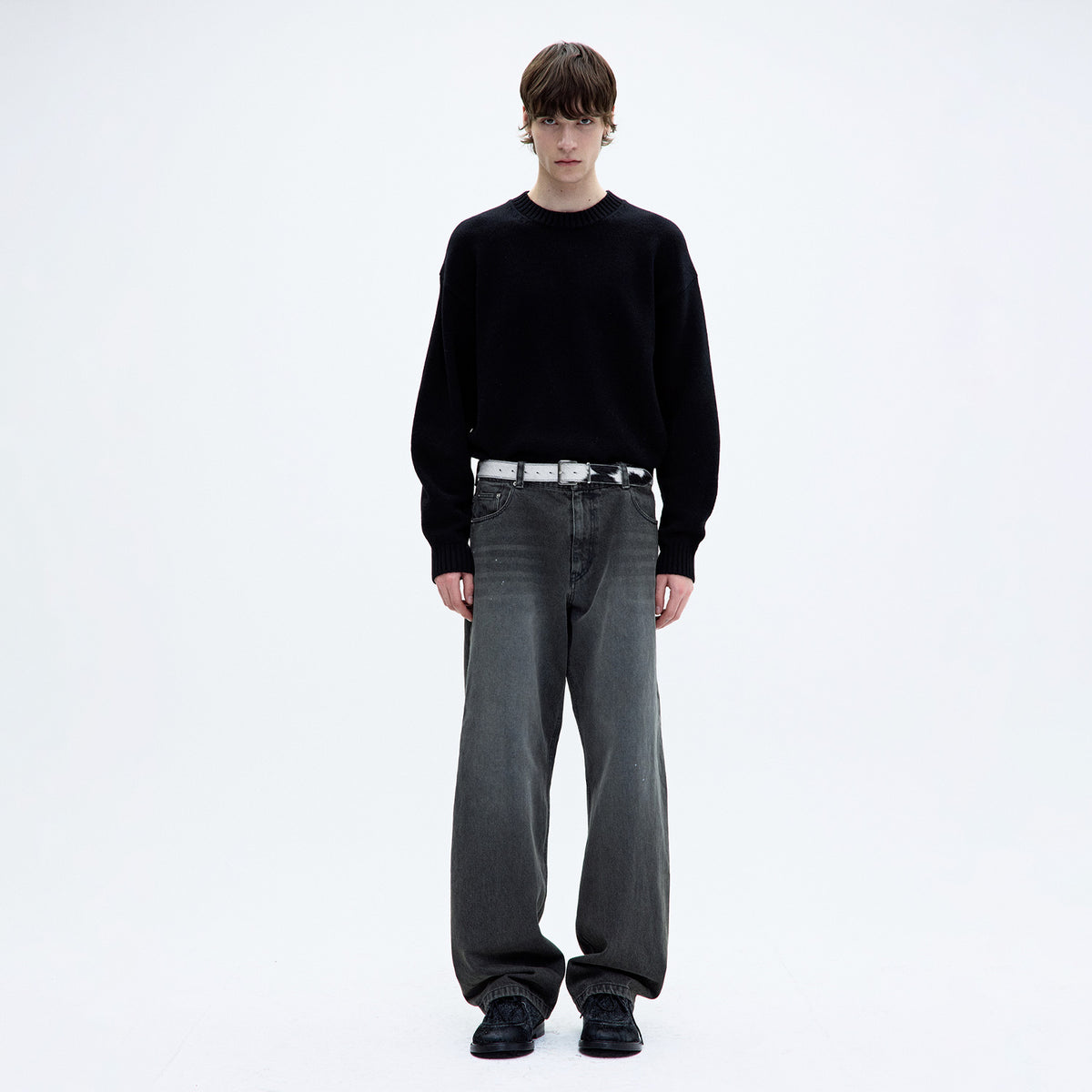 Coor WOOL CROPPED CREWNECK SWEATER, Black