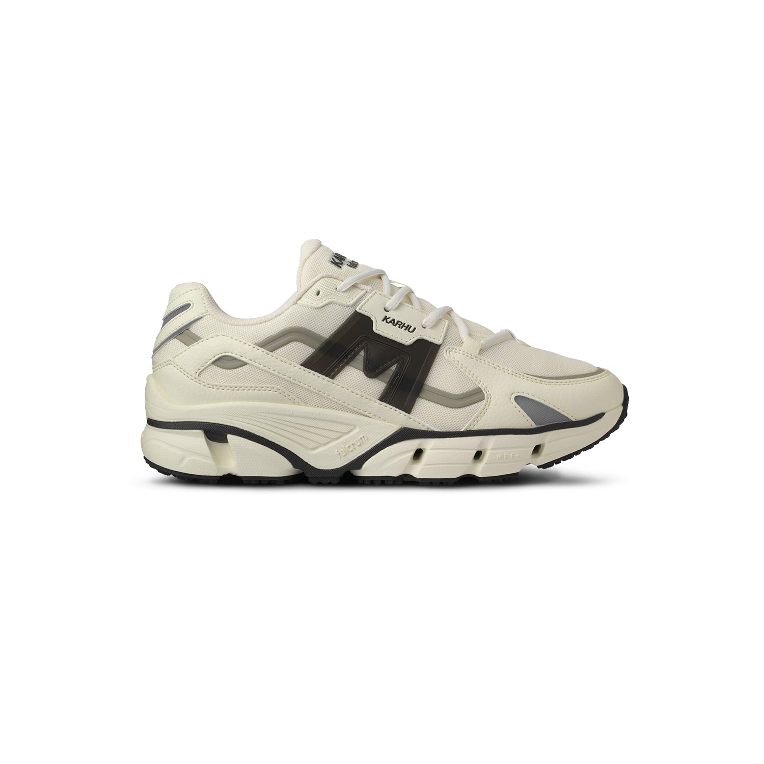 Karhu SUPER FULCRUM, Vanilla Ice/Black – Beamhill