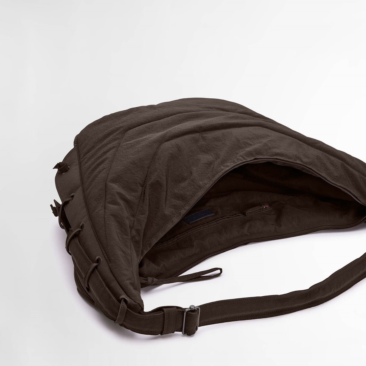 Lemaire LARGE SOFT GAME BAG, Dark Chocolate