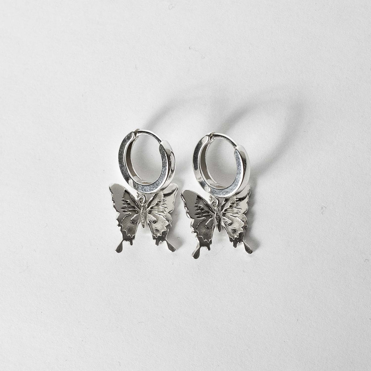 Laura Vartio BUTTERFLY EARRINGS, Silver