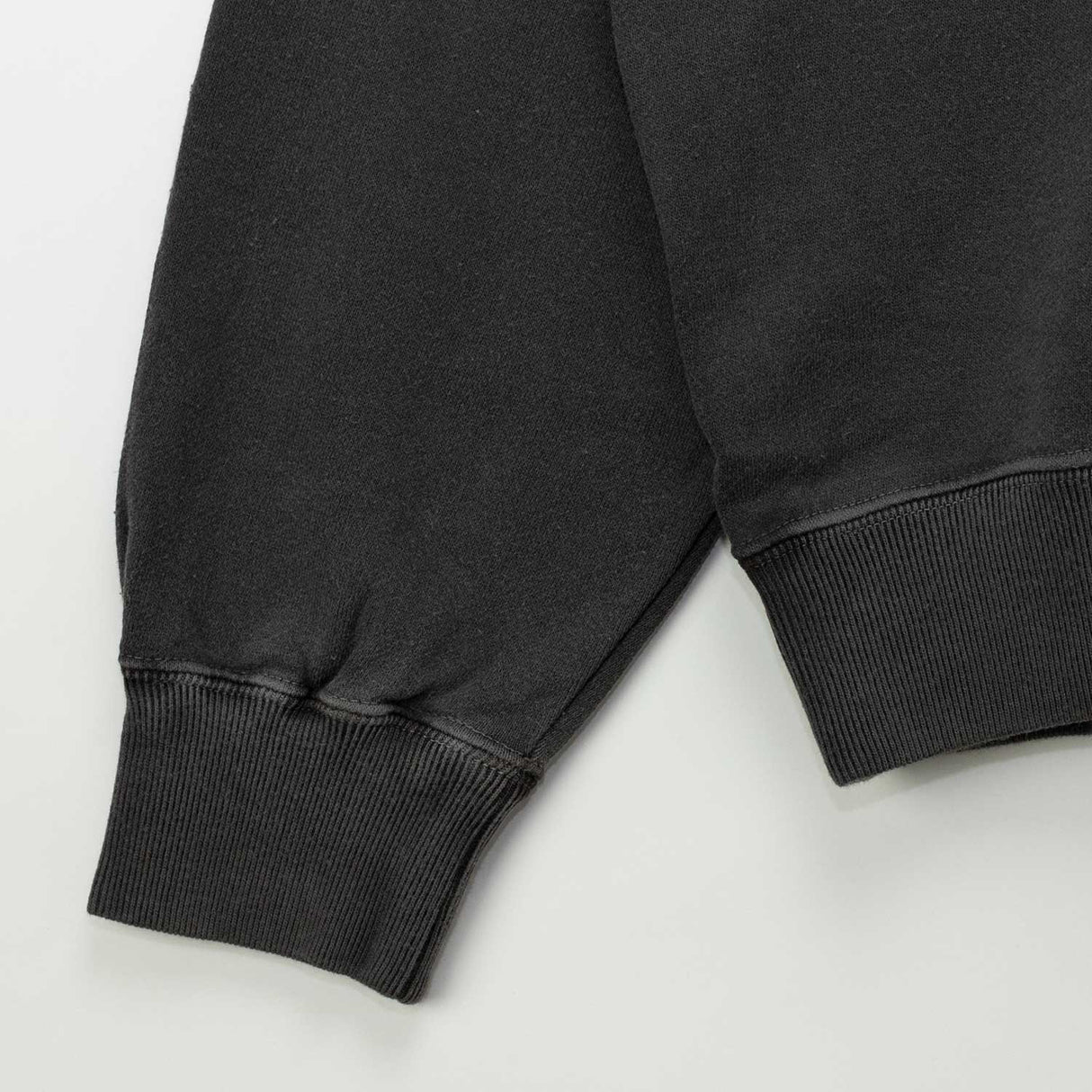 PIGMENT DYED SWEATSHIRT, Black