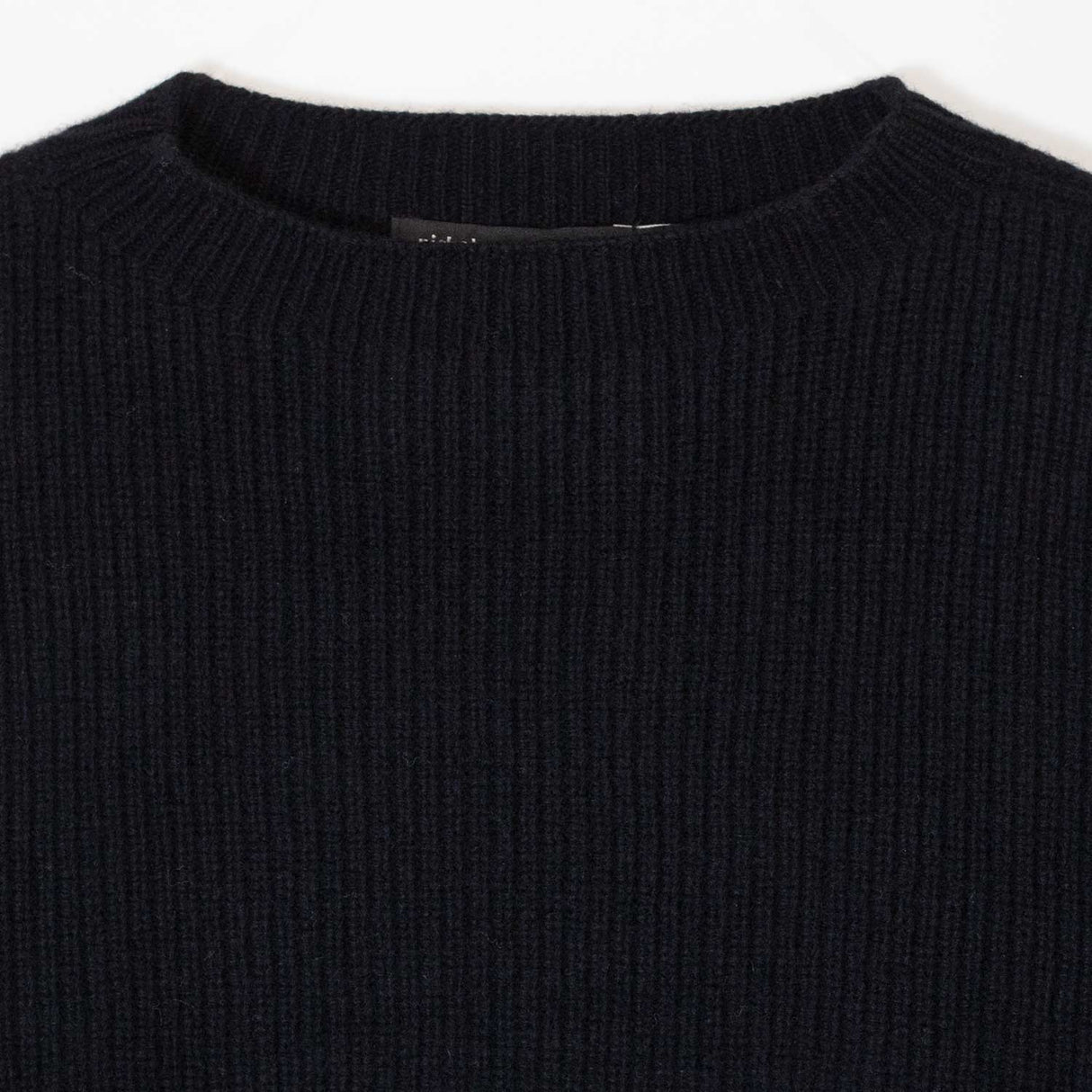 Nicholson & Nicholson WAVY SWEATER, Black