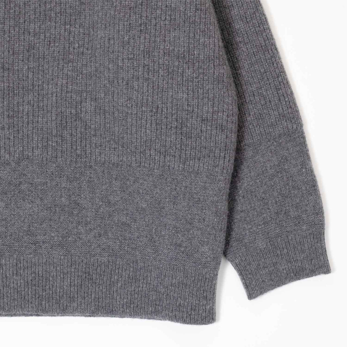 Nicholson & Nicholson WAVY SWEATER, Grey