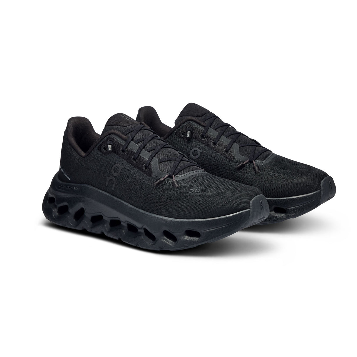 On W'S CLOUDTILT, Eclipse/Black