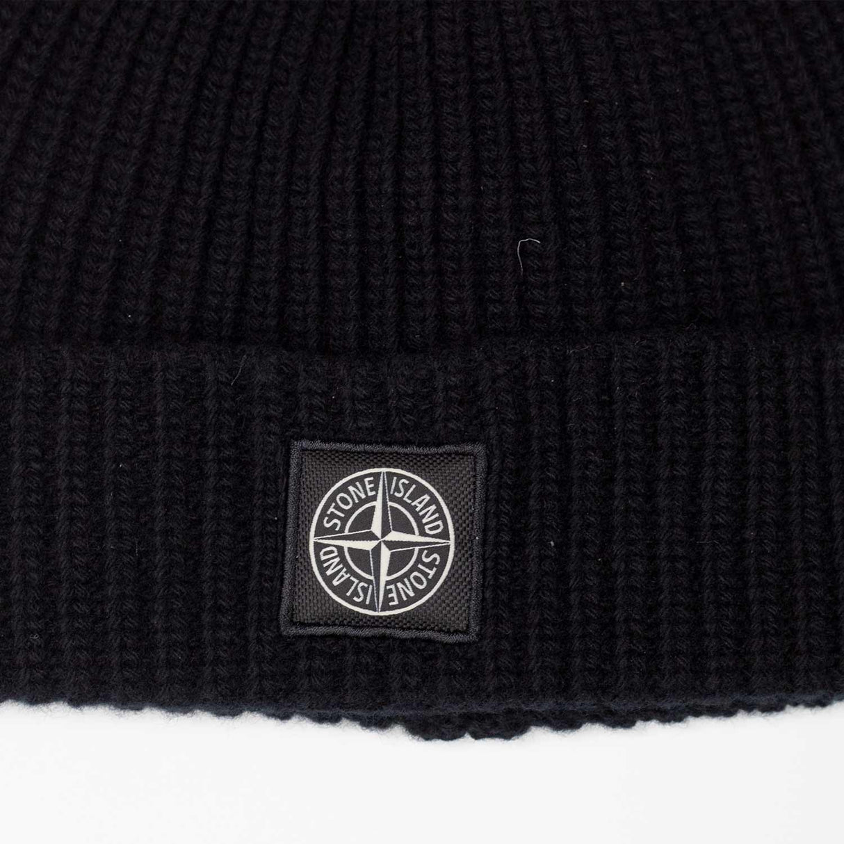Stone Island N10B5 BEANIE, Black