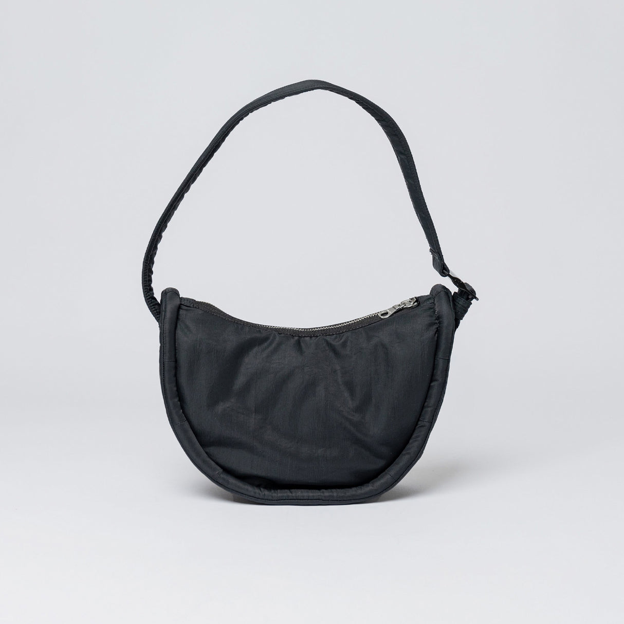 Sandqvist CURVE CROSSBODY ROUND S, Black