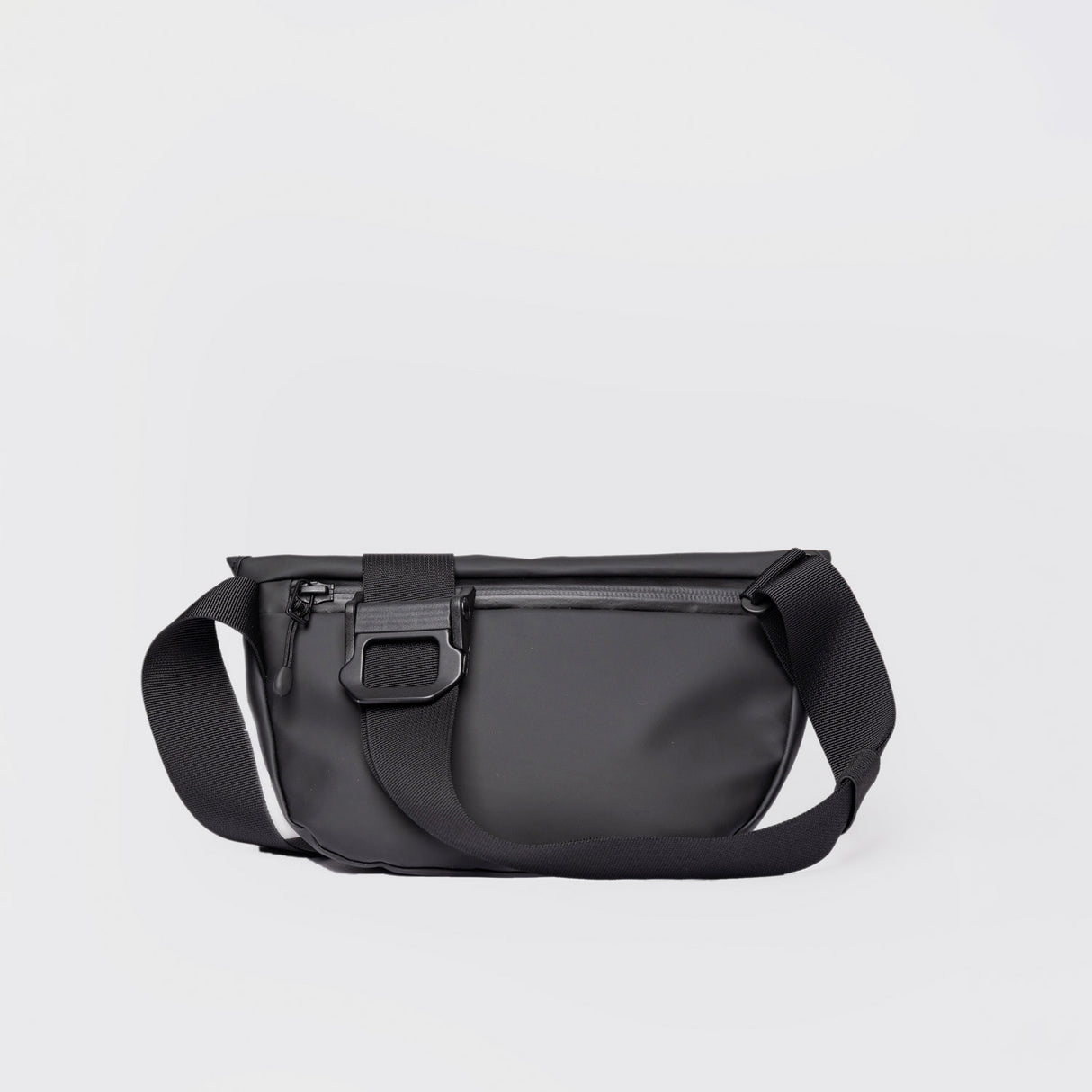 Sandqvist STREAM MESSENGER MINI, Black
