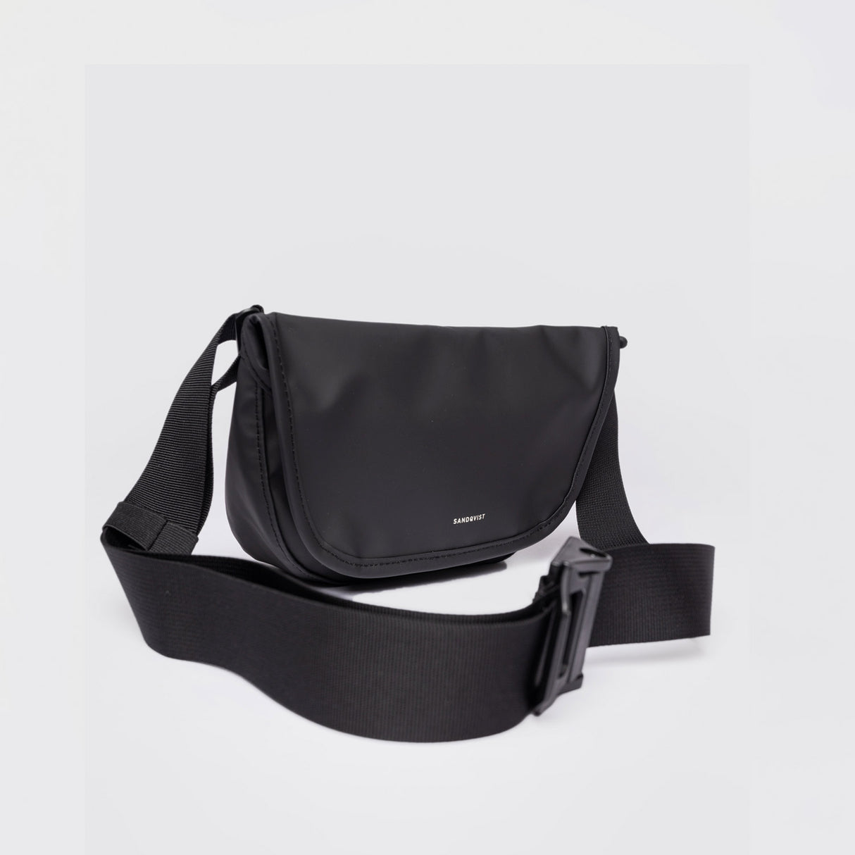 Sandqvist STREAM MESSENGER MINI, Black