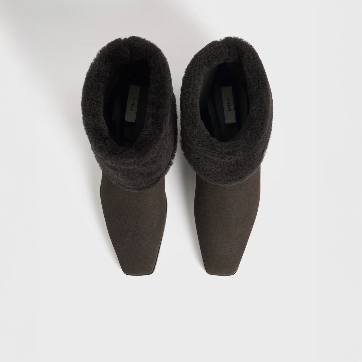 TOTEME FOLD-DOWN SHEARLING BOOTS, Pepper