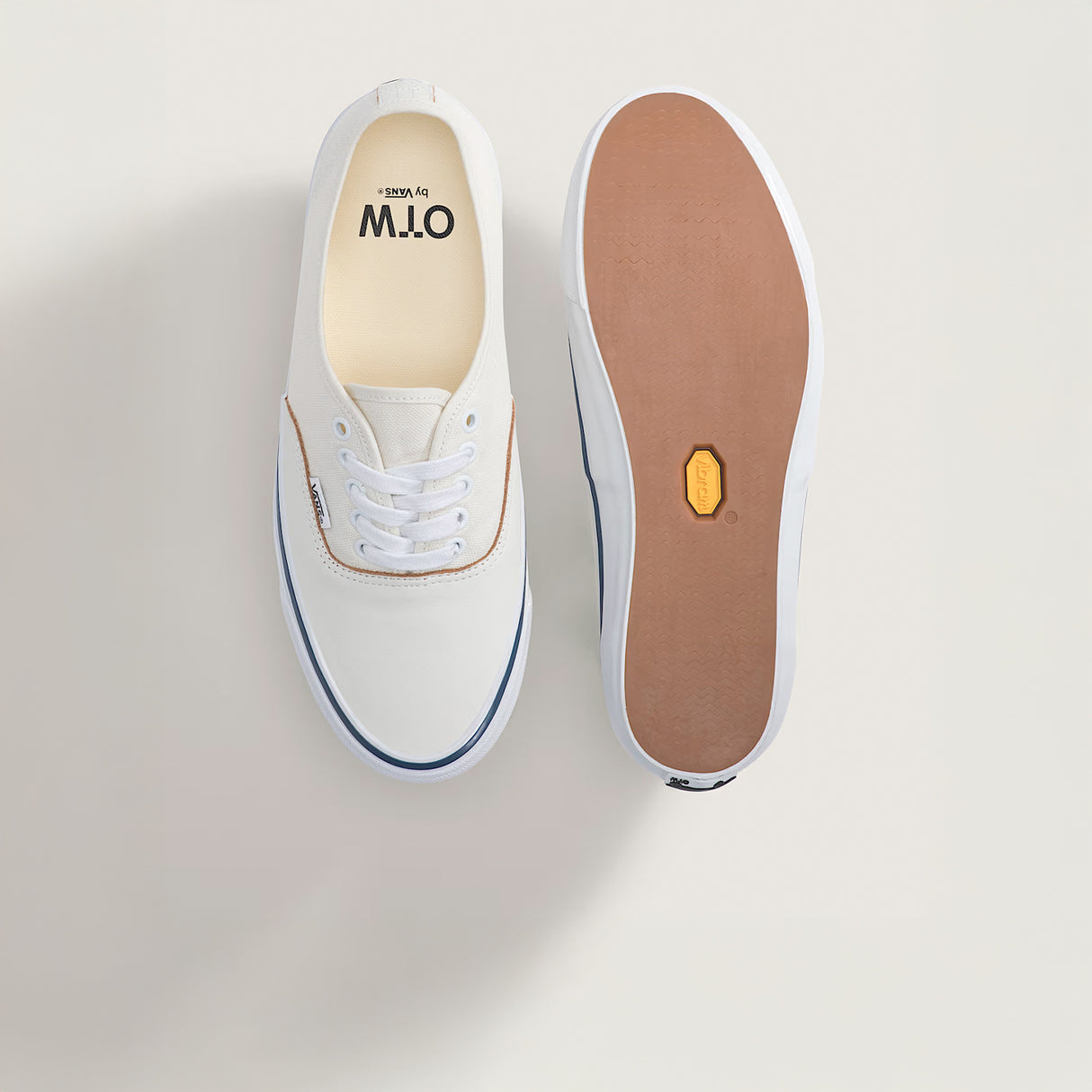 Vans OTW AUTHENTIC 44 SIPED VIBRAM, Marshmallow