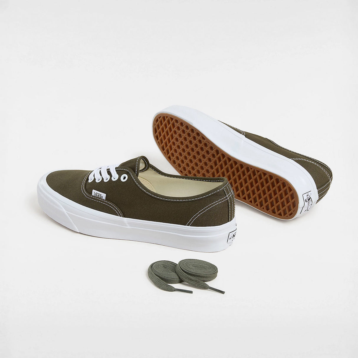 Vans PREMIUM AUTHENTIC 44 DUCK CANVAS, Grape Leaf
