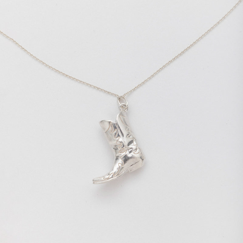 AIDA Impact THE BIGGER BOOT NECKLACE, Silver