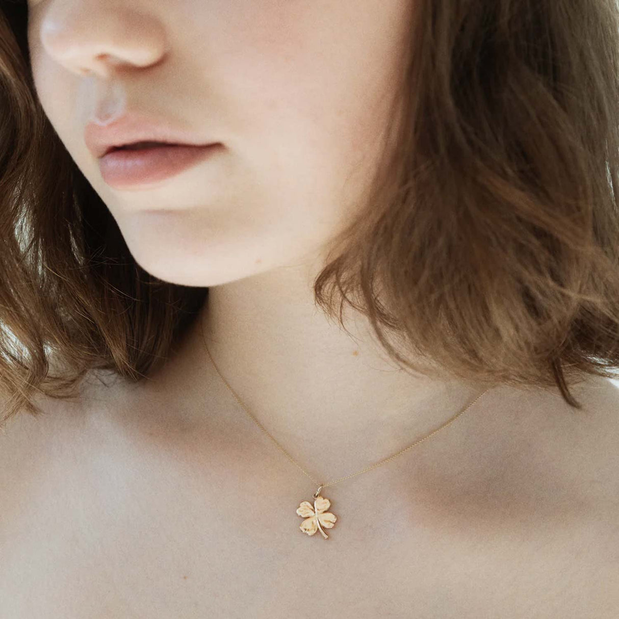 AIDA Impact x Hypend LUCKY CLOVER NECKLACE, Gold Plated