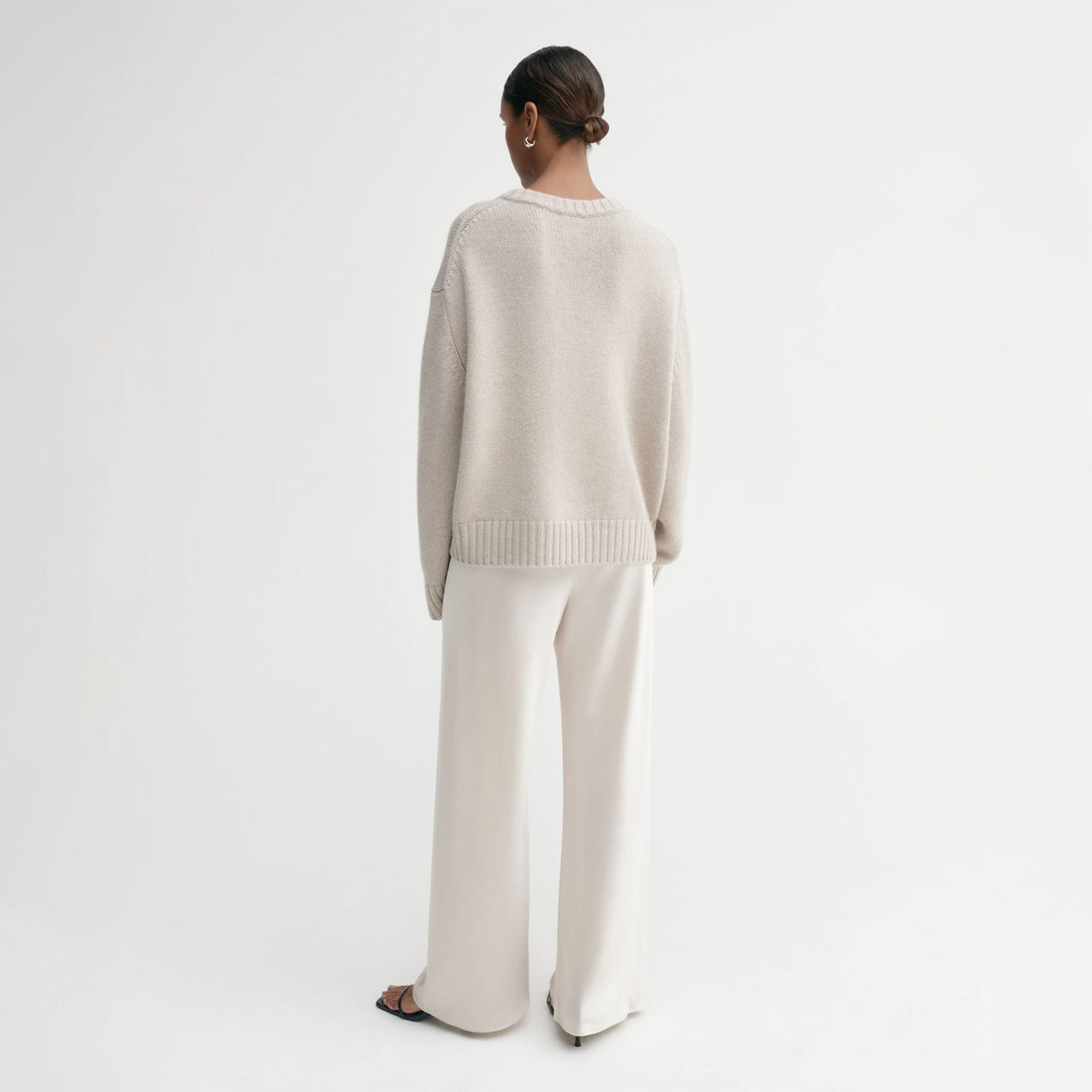 Almada Label CRU CREWNECK SWEATER, Taupe