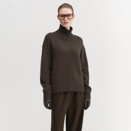 Almada Label NOLA TURTLENECK SWEATER, Chocolate