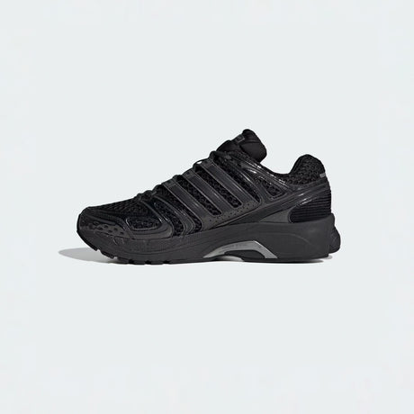 Adidas ADISTAR CONTROL 5, Core Black/Grey Six/Iron Metallic