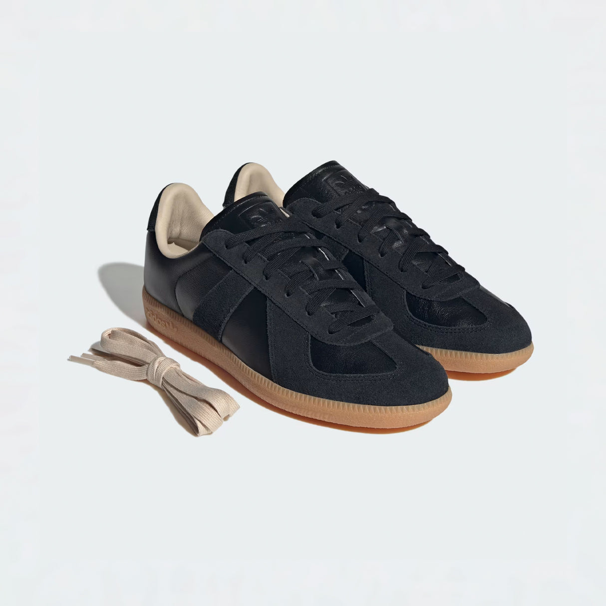 Adidas BW ARMY, Core Black/Core Black/Gum