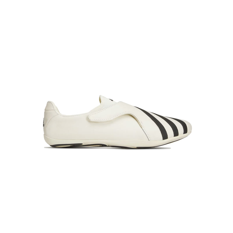 Adidas VIRGINIA VARIO FLAT EARTHER BY PHARRELL, Chalk White/Core Black/Chalk White