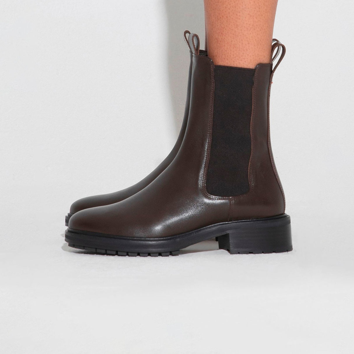 Aeyde JACK CALF LEATHER, Moka