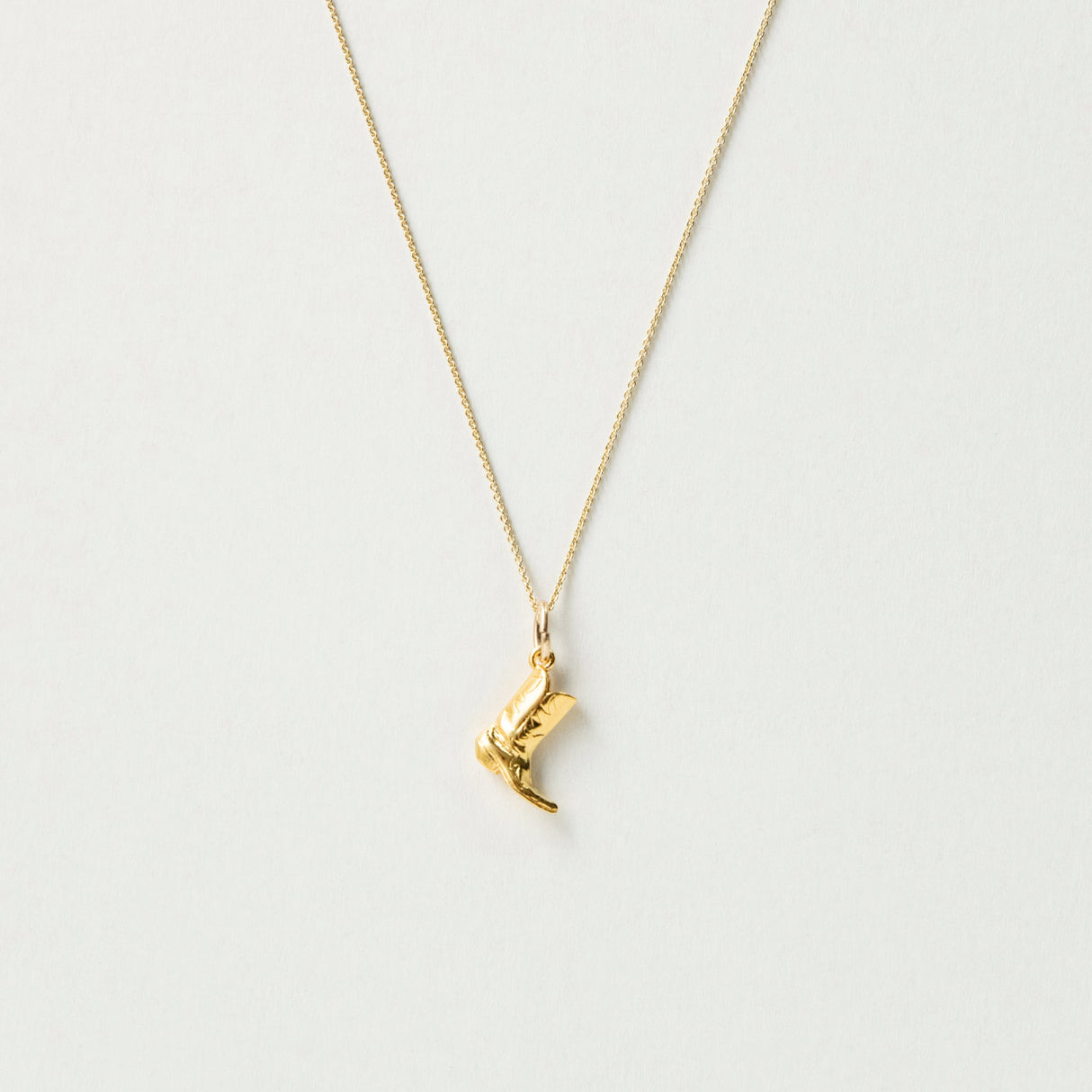 AIDA Impact BIGGER BOOT MINI NECKLACE, Gold Plated