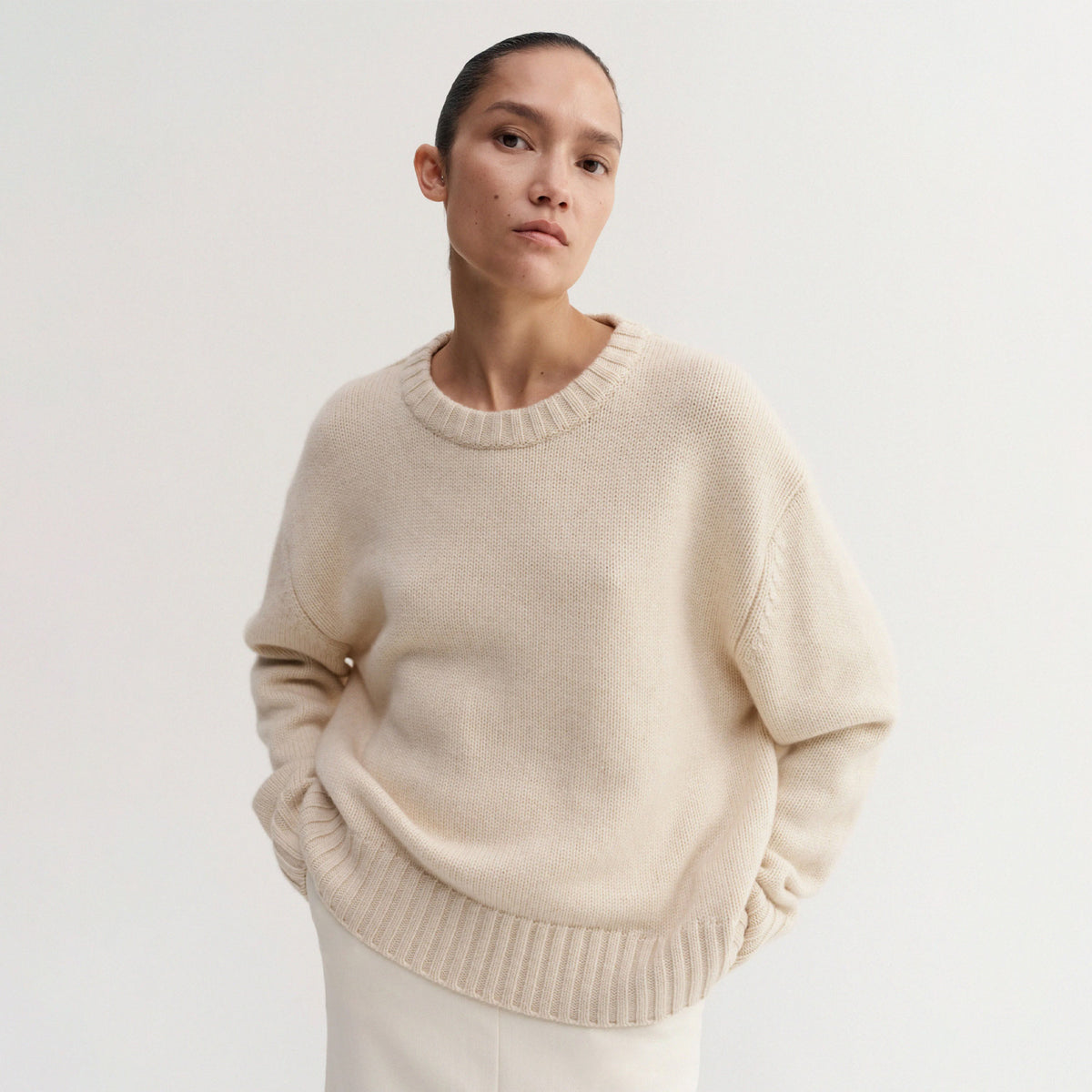 Almada Label CRU CREWNECK SWEATER, Vanilla