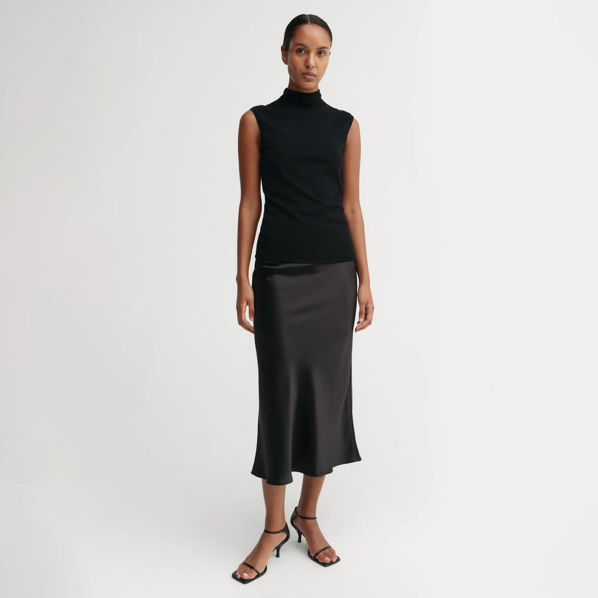 Almada Label ELLE TOP, Black