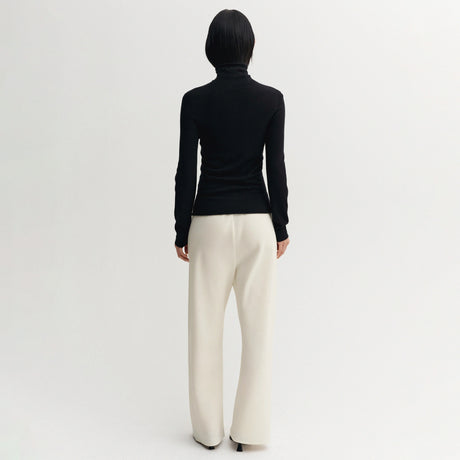 Almada Label FARRA TURTLENECK TOP, Black