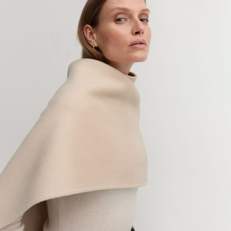 Almada Label MICHA SCARF, Sand