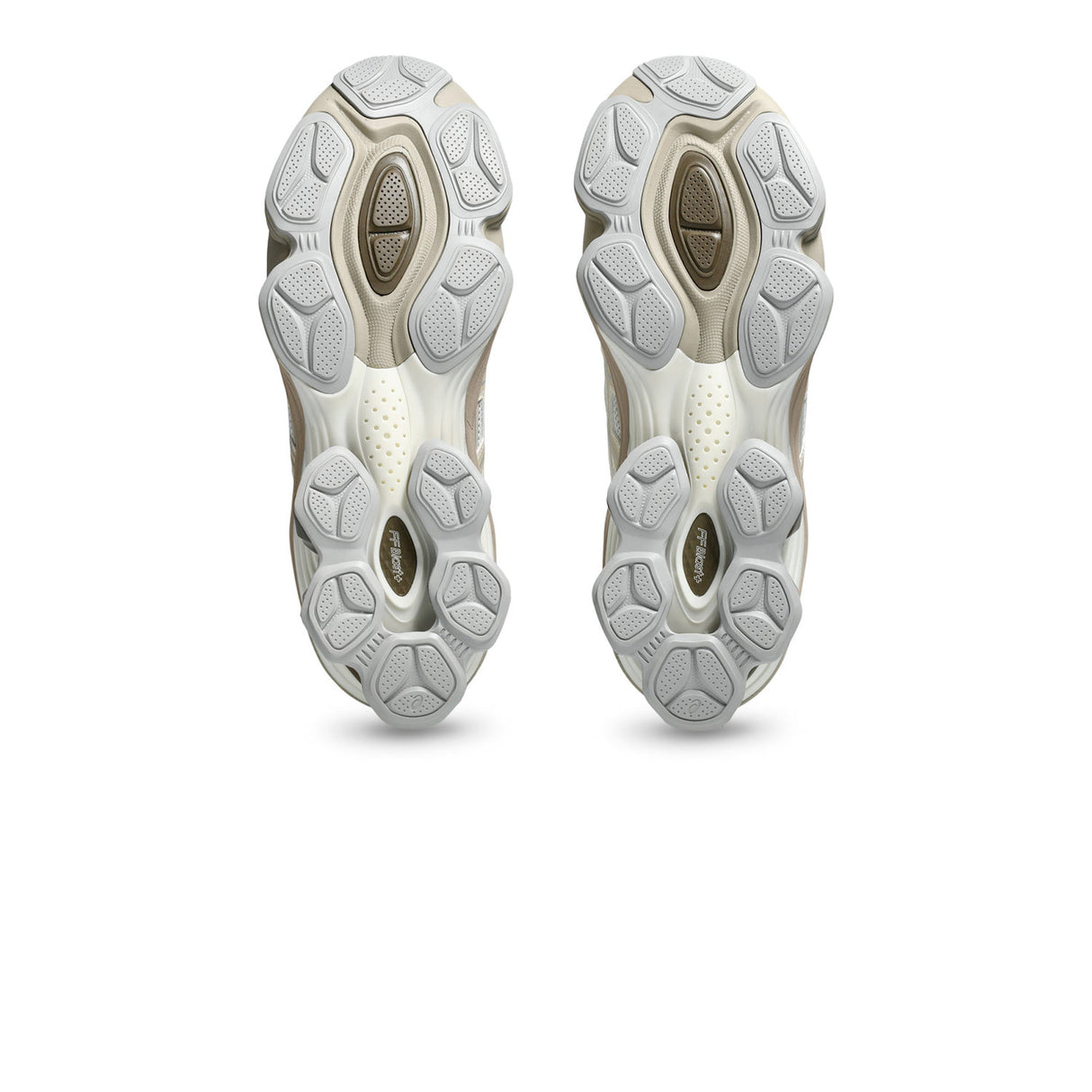 Asics GEL-KINETIC FLUENT, White/Marzipan