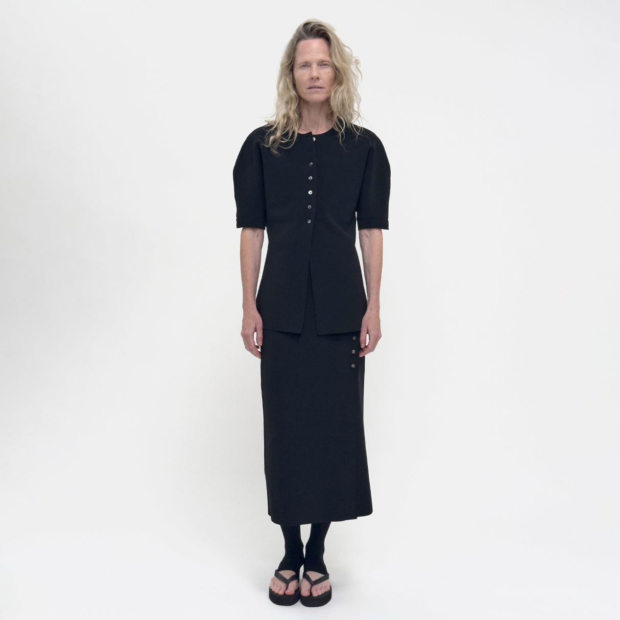 Birrot LAY3 HALF-SLEEVE BLOUSE, Black