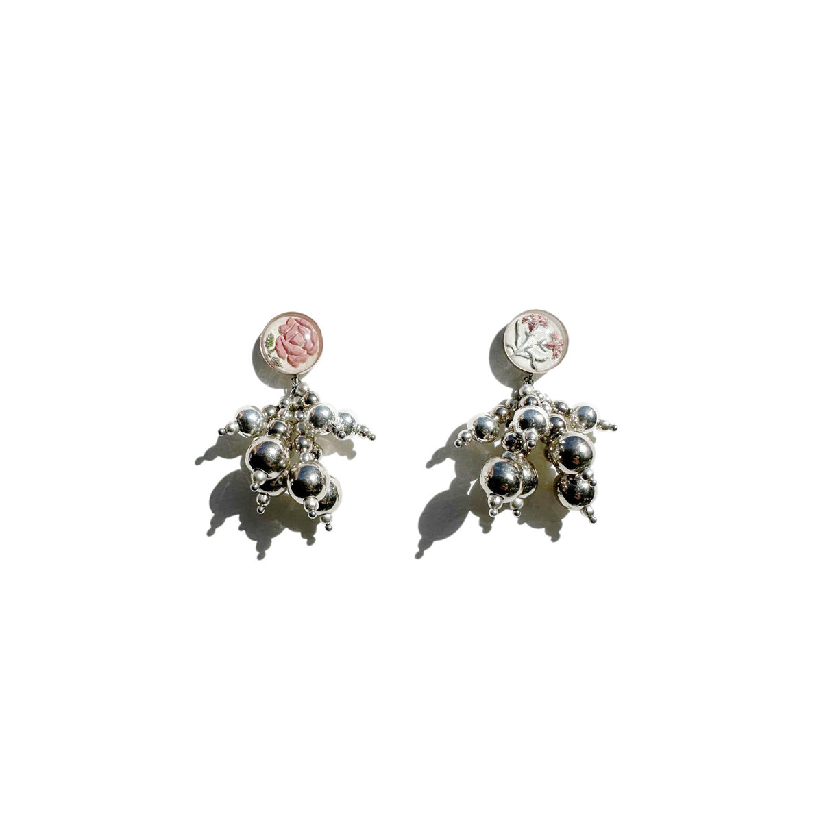 Karo Koru BOUQUET EARRINGS - Image 1