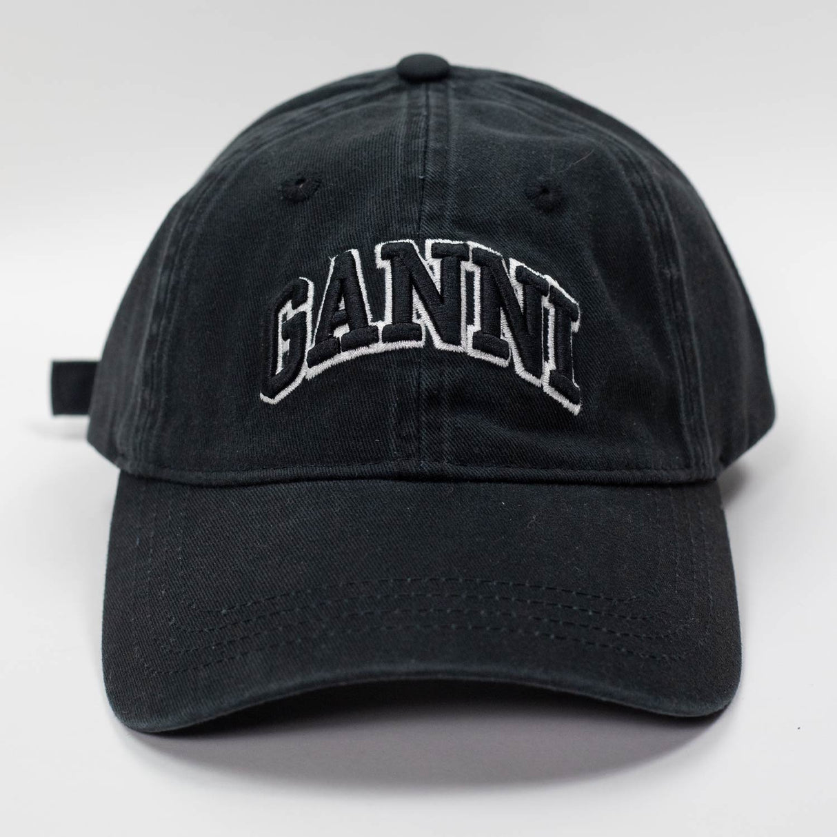 Ganni A6900 CANVAS CAP EMB, Black