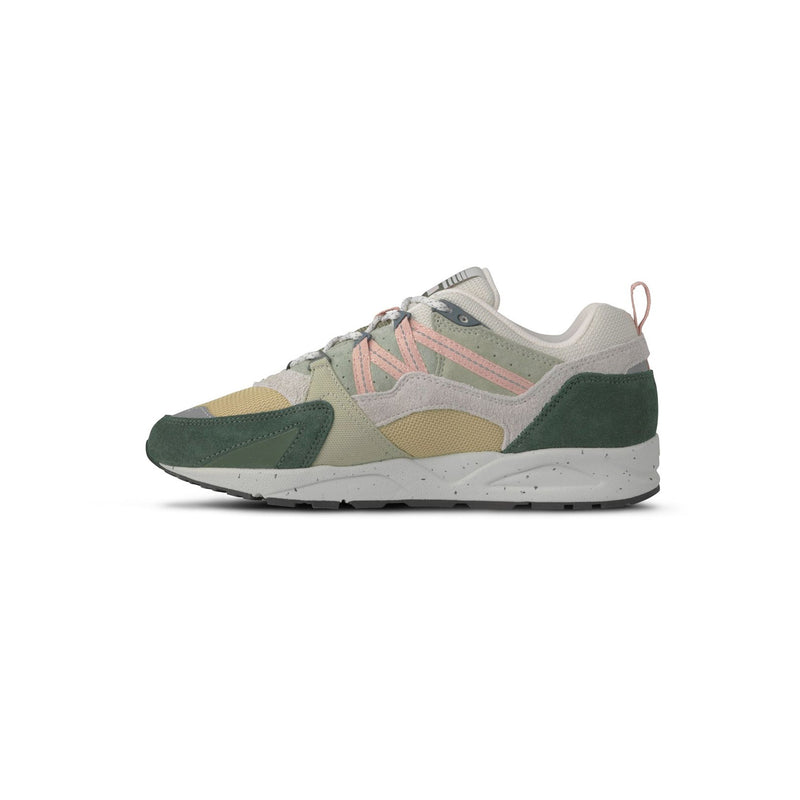 Karhu FUSION 2.0, Darkest Spruce/Cameo Rose DARKEST SPRUCE/CAMEO