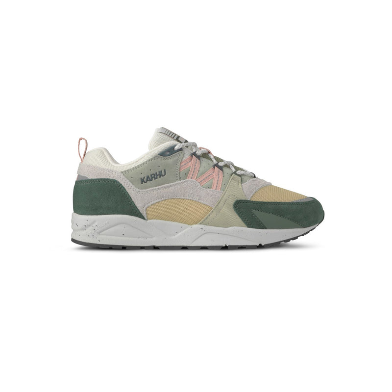 Karhu FUSION 2.0, Darkest Spruce/Cameo Rose DARKEST SPRUCE/CAMEO