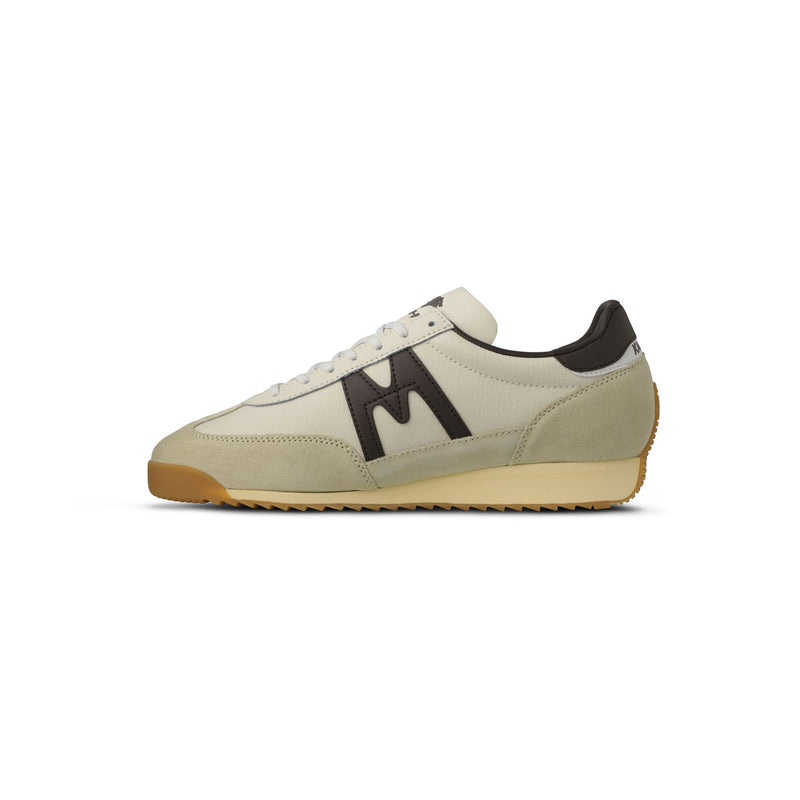Karhu MESTARI 76, Gravel/Chocolate Torte