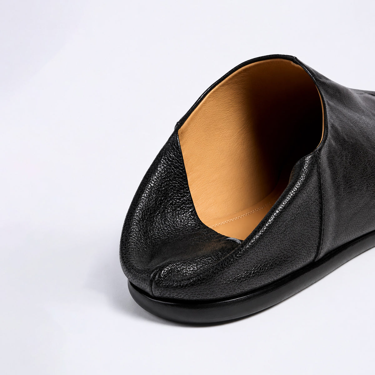 Maison Margiela TABI BABOUCHE, Black