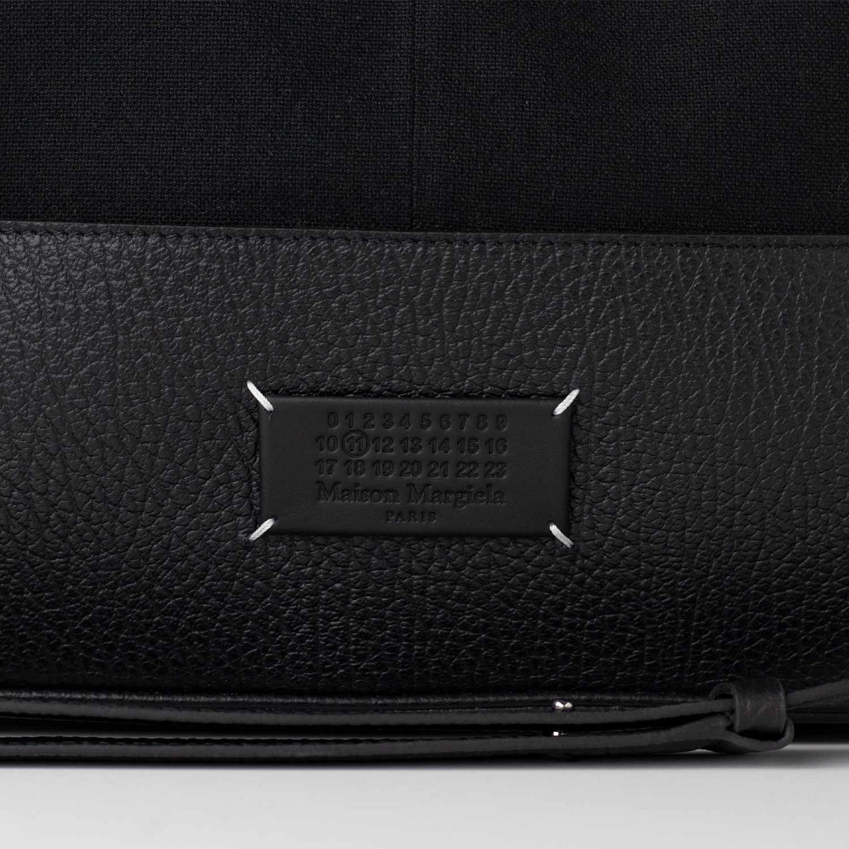 Maison Margiela 5AC HOBO MEDIUM, Black