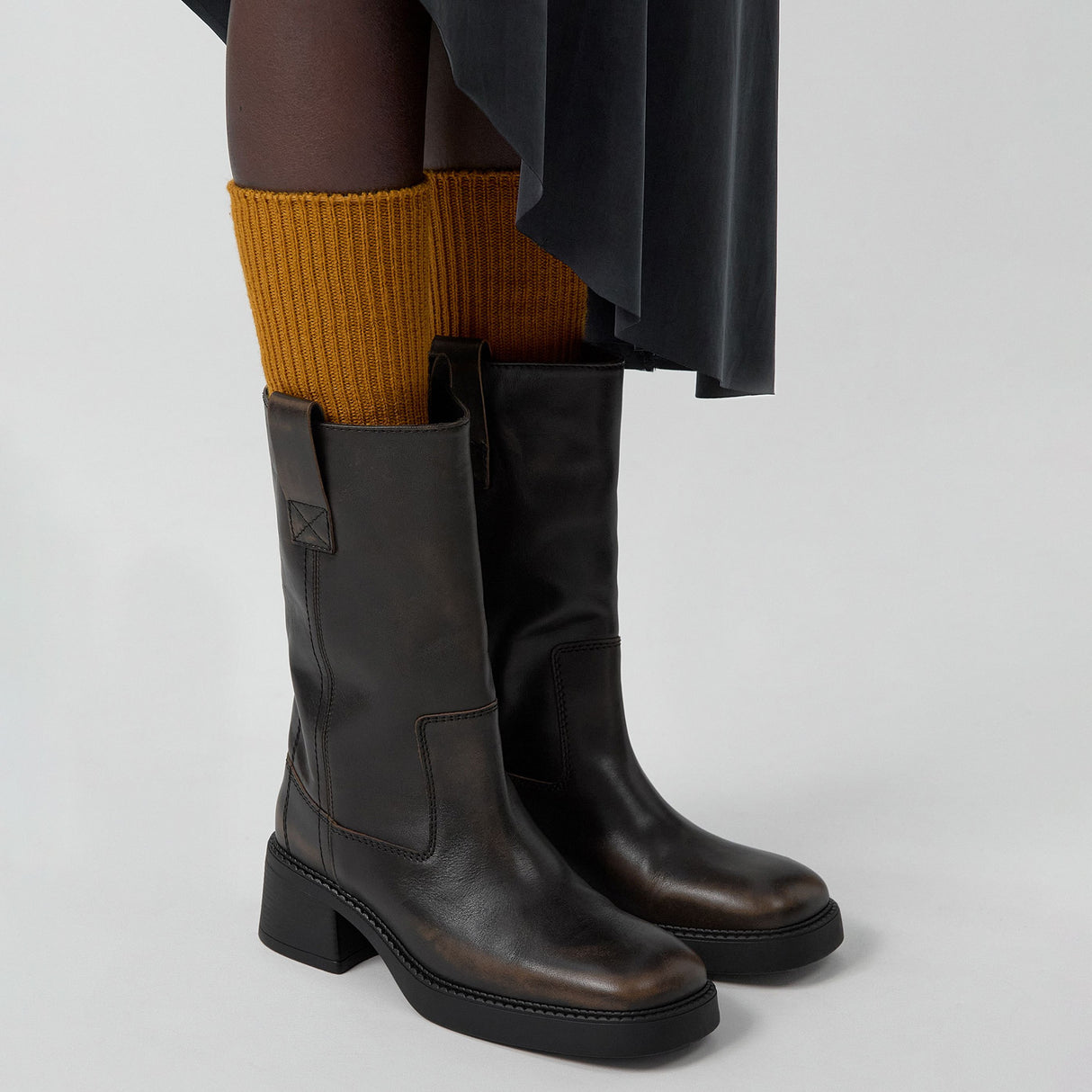 Miista INAYA BRUSHED ANKLE BOOTS, Brown