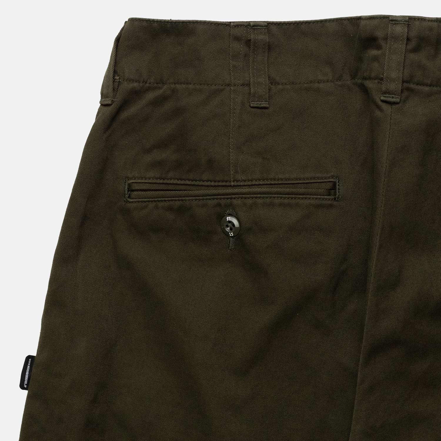 CLASSIC CHINO PANTS, Olive Drab – Beamhill