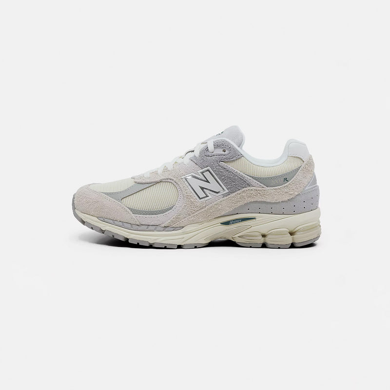 New Balance M2002REK, Linen/Concrete/Slate Grey