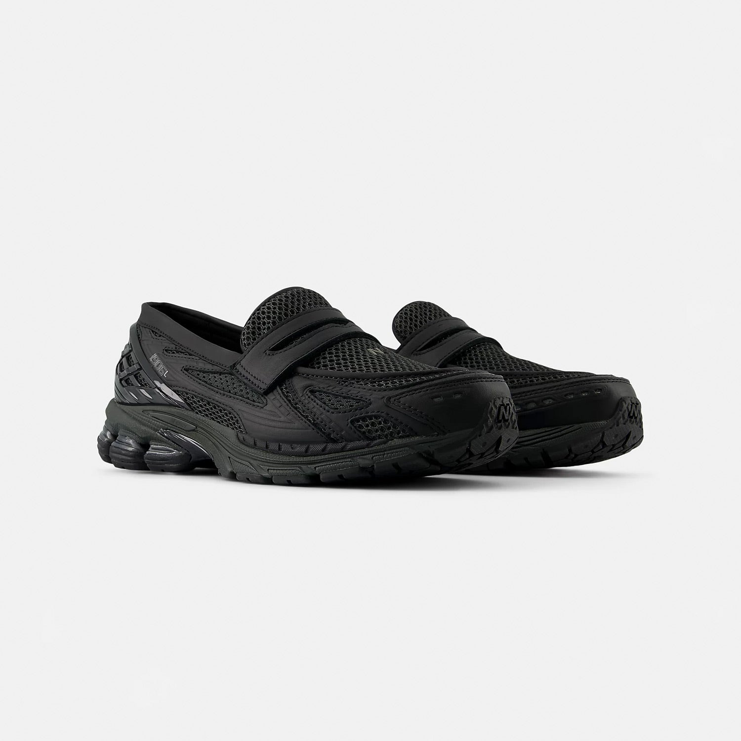 New Balance U1906LAI, Black/Blacktop/Phantom – Beamhill