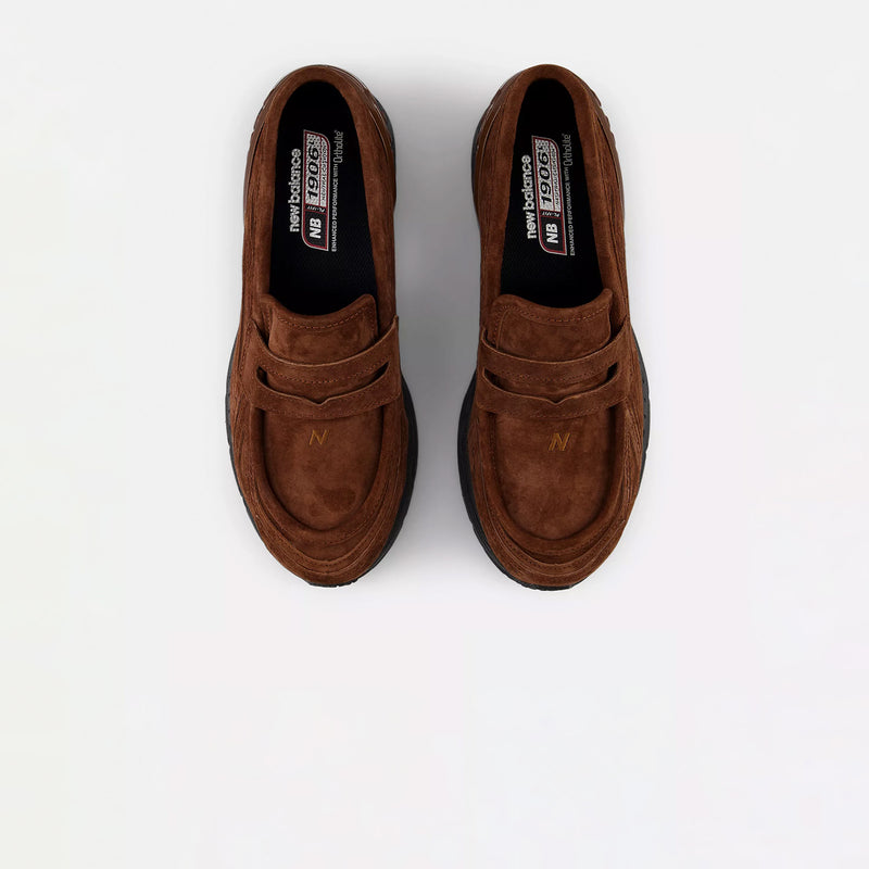 New Balance U1906LNS, Rich Oak/Black Cement