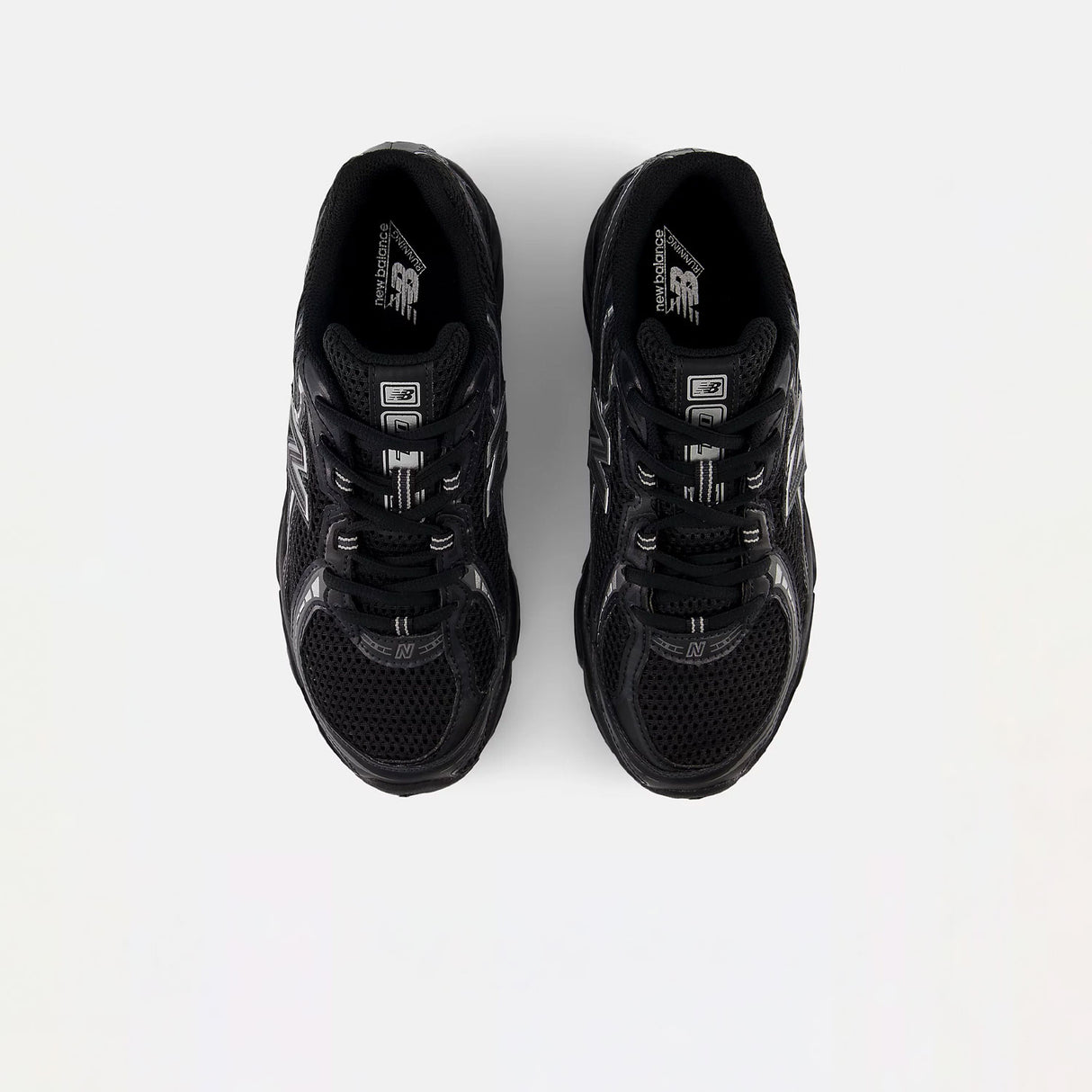 New Balance U740BM2, Black/Silver Metallic