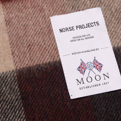 Norse Projects MOON MERINO CHECKED SCARF, Espresso