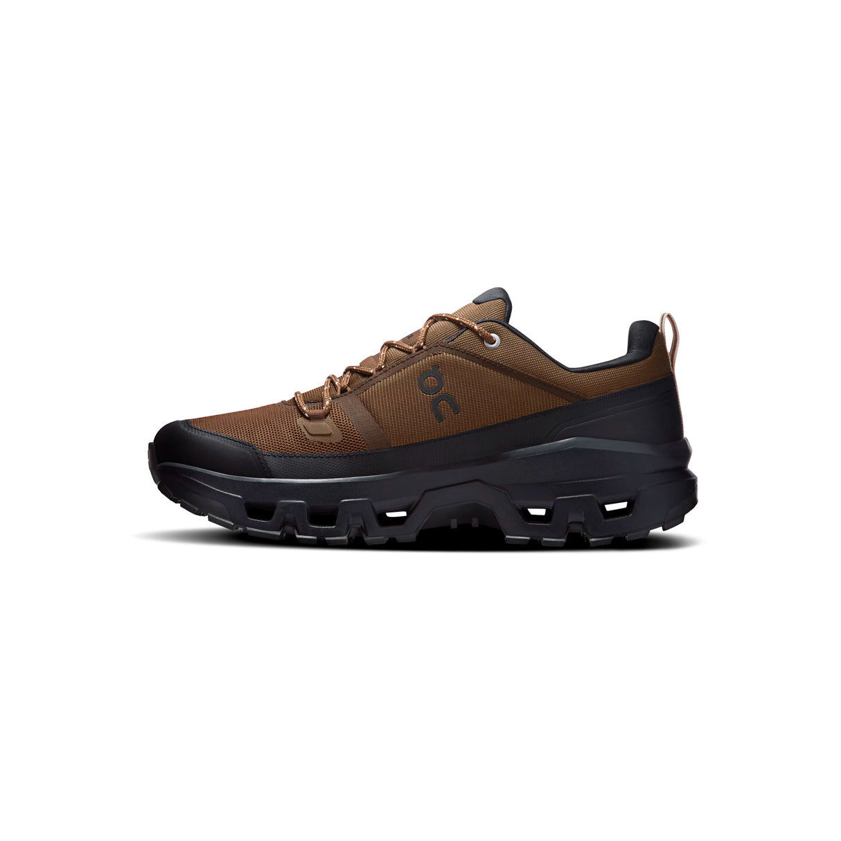 On M'S CLOUDROCK LOW WATERPROOF, Earth/Black
