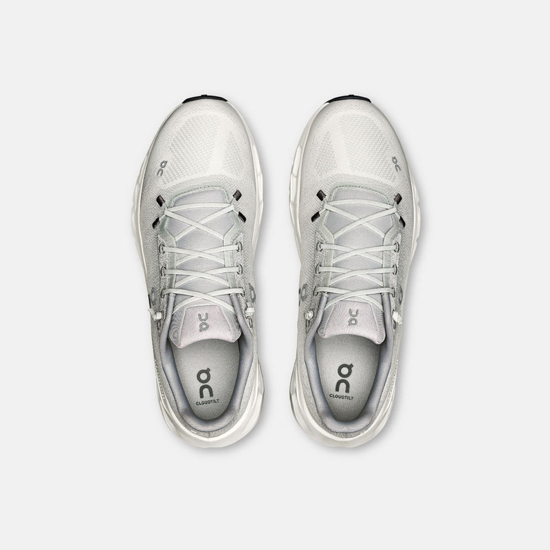 On M'S CLOUDTILT, Glacier/Ice