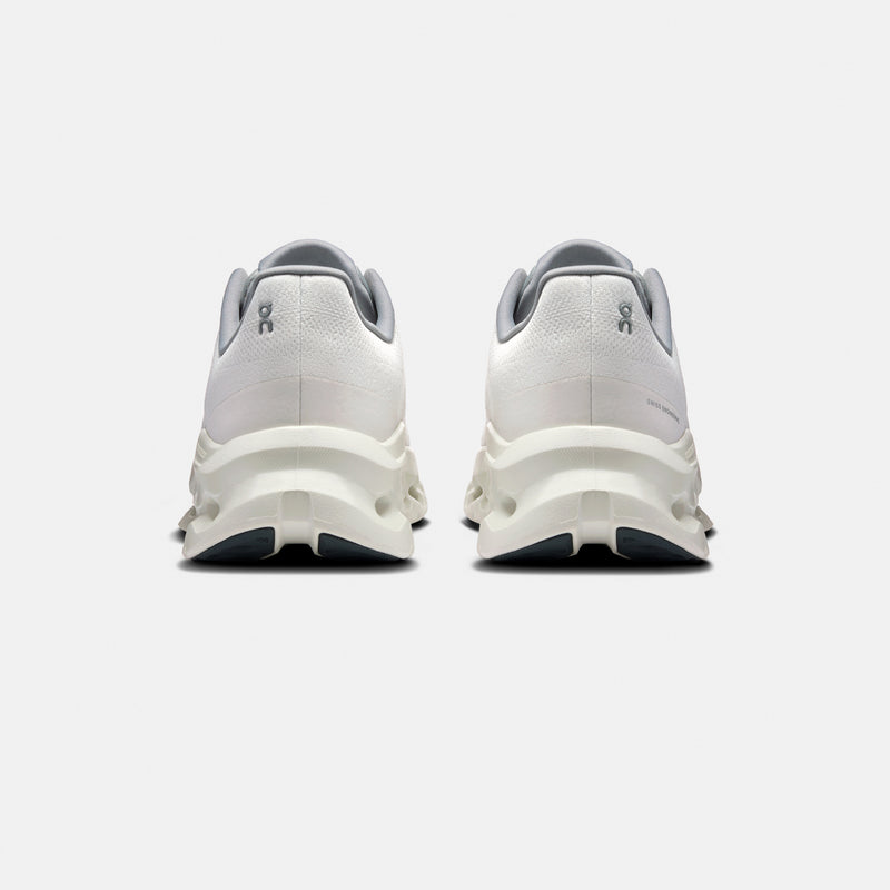 On M'S CLOUDTILT, Glacier/Ice