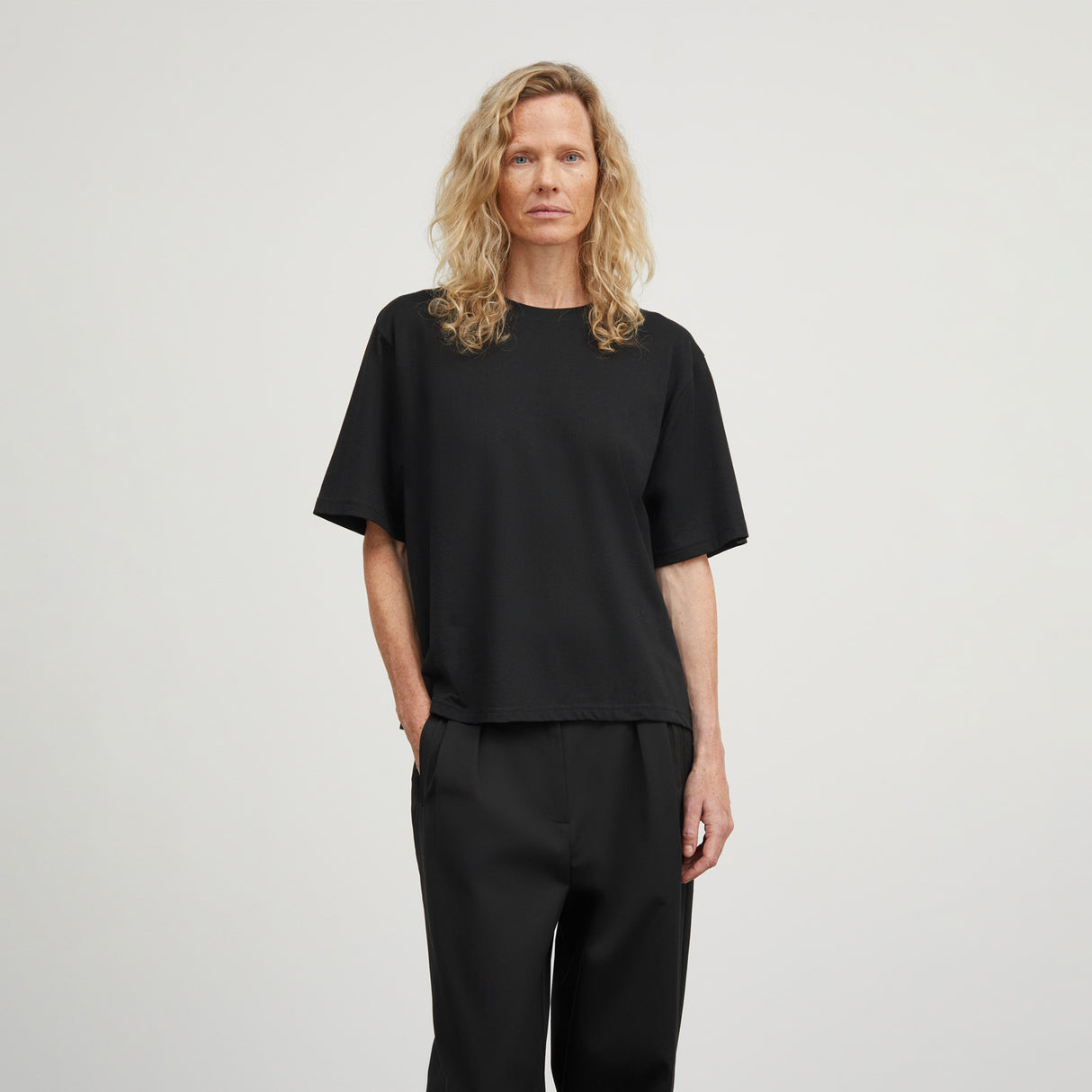 Skall Studio ANDY OVERSIZE TEE, Black